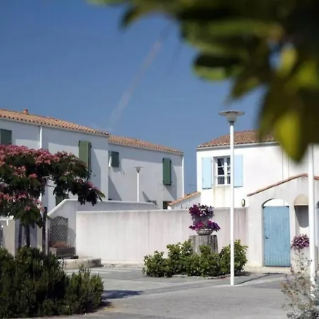 Maison Avec Terrasse - Piscine Ла-Флот