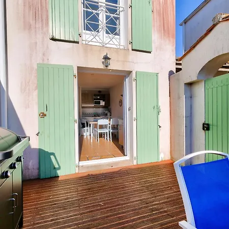 Maison Avec Terrasse - Piscine * La Flotte